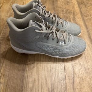Under Armour Gray Athletic Shoes